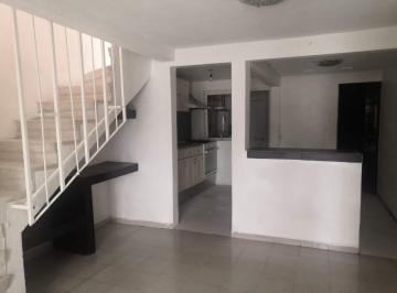 Casa · 75m² · 2 Recámaras · 1 Estacionamiento · Casa en Renta - Real de Atizapán