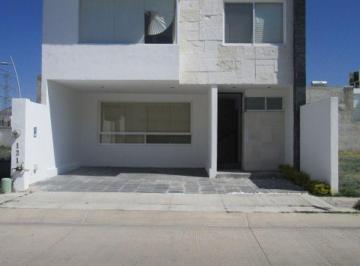 Casa de 3 habitaciones, León · Sierra Nogal I Casa en Venta