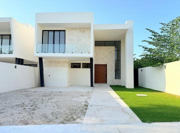 f0f9af6672aeb3553508229d7a297cf015a628f6e9ef222aa4e719aa46dc934d · Casa en Venta en Privada Provincia Club de Golf