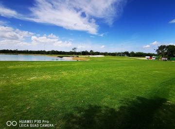 f9850b036fb73b2cd09f376f2e3eb5bd36fa2eeee699d230947cf284c0562427 · Lote en Venta en Provincia Club de Golf – Privada 4
