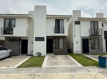 5335a9f9f6dd973981fe6611531190d90bd91381f21ecc4a6c314fae70a7f051 · Casa en Renta San Agustin