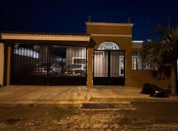 Casa de 3 habitaciones, Mérida · Venta de Hermosa Casa Dentro de Mérida | Cerca del Kukulcán