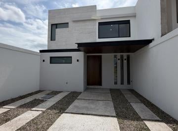 Casa · 189m² · 3 Recámaras · 2 Estacionamientos · Casa en Venta Residencial Mayorca, León Guanajuato