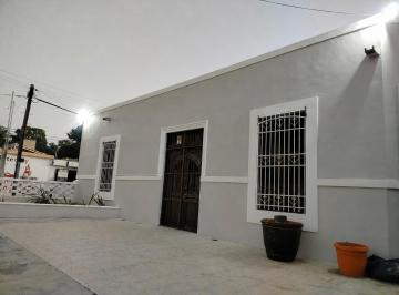 Casa · 437m² · 5 Recámaras · 2 Estacionamientos · Venta Casa en Esquina en Centro Merida