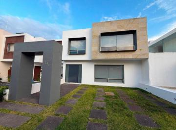 Casa de 3 habitaciones, Morelia · Casa en Renta Paseo del Parque Tres Marías