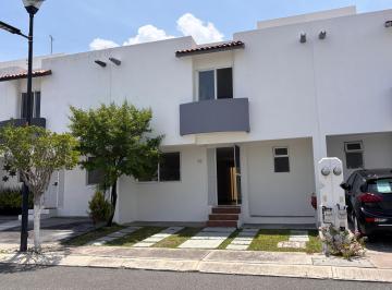 Casa en condominio de 3 habitaciones, Corregidora · Casa en Venta Villas de Tejeda, El Pueblito