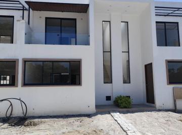 Casa en condominio de 3 habitaciones, Jiutepec · Casa Nueva con Alberca 3 Min Centro Jiutepec