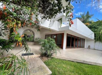 Casa de 3 habitaciones, León · Casa en Renta en La Arbide