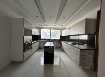 Casa en condominio · 502m² · 5 Recámaras · 4 Estacionamientos · Casa en Condominio en Venta en Lomas de Tecamachalco