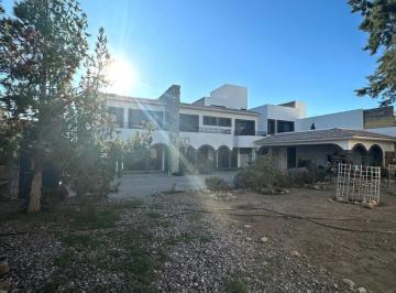 Casa de 6 habitaciones, San Luis Potosí · Casa con Jardín Amplio