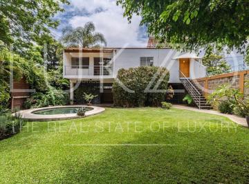 Casa · 992m² · 5 Recámaras · 4 Estacionamientos · Casa en Venta en Delicias, Cuernavaca H5