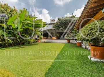 Casa · 3174m² · 6 Recámaras · 4 Estacionamientos · Casa en Venta en Cuernavaca