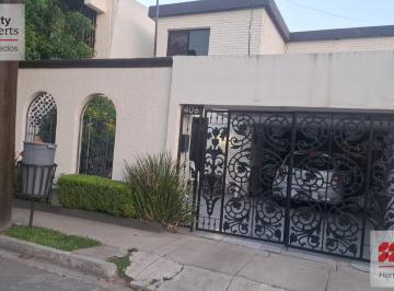 Casa · 105m² · 2 Recámaras · 1 Estacionamiento · Casa en Residencial Periférico