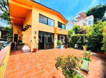 Departamento · 290m² · 4 Recámaras · 2 Estacionamientos · Casa en Condominio en Venta, Santa María Tepepan, Xochimilco, Cdmx