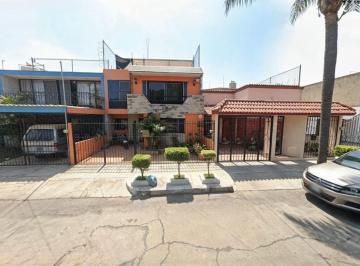 Casa de 3 habitaciones, Guadalajara · Venta de Casa en Jalisco Guadalajara La Loma