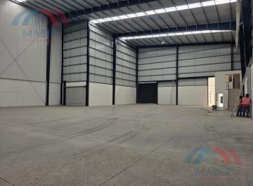 Nave industrial · 610m² · 4 Estacionamientos · Nave Industrial en Renta en Pueblo Sanctorum