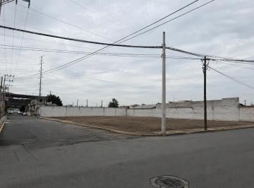 Terreno / Lote , Toluca · Terreno Comercial en Renta en Toluca | 980 m² en Esquina | Cerca de La Terminal del Tren y Terminal