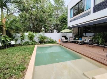 Casa · 306m² · 4 Recámaras · 4 Estacionamientos · Exclusividad Casa en Venta 4 Recamaras, Alberca Residencial de Lujo Playa del Carmen (Fvc - 2879