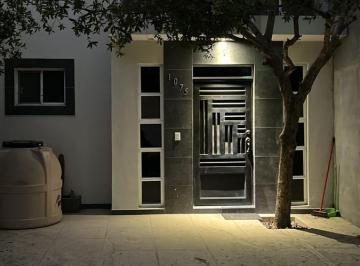 Casa · 3 Recámaras · 2 Estacionamientos · Casa en Renta en Col. Real del Valle, Santa Catarina, Nuevo León
