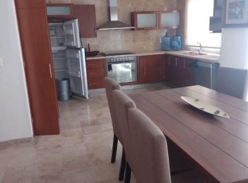 Casa de 3 habitaciones, León · Venta de Casa Muy Amplia en Mayorazgo
