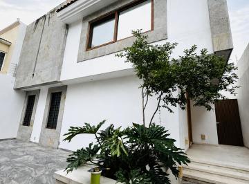 Casa en Renta de 4 habitaciones Fraccionamiento Residencial Del Parque · Casa en Renta Parque Metropolitano / Plaza Galerias / La Estancia