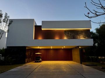 ca3a9de48410258c15aaf4ff2aa802a581df370ceb718932ed8b1fb13662df20 · En Renta Casa en Residencial Yucatán Country Club, Mérida, Yucatán.