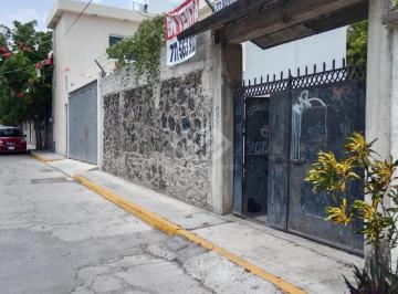 Terreno / Lote · 138m² · Terreno en Venta Al Sur de Cuernavaca, Mor. en El Poblado de Chiconcuac, Bardeado y con Porton