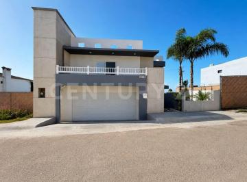 Casa · 442m² · 4 Recámaras · 2 Estacionamientos · Casa en Venta en Costa Coronado Residencial, Tijuana Baja California.