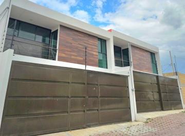 Casa de 3 habitaciones, Tlaxcala · Casa en Venta Ocotlán Tlaxcala | 3 Recámaras, Jardín, Balcones, Vestidor y 2 Estacionamientos