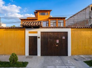 Casa de 3 habitaciones, San Cristóbal de las Casas · San Cristobal de Las Casas a Menos del Millon de Pesos