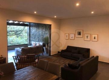 Casa en condominio · 300m² · 4 Recámaras · 2 Estacionamientos · Casa en Condominio en Venta en Valle de Bravo