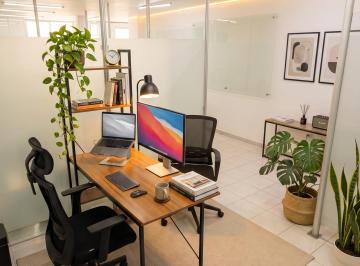 Oficina de 3 habitaciones, Cuauhtémoc · Espacios de Trabajo Privados, Amueblados con Escritorio y 2 Sillas de Oficina y