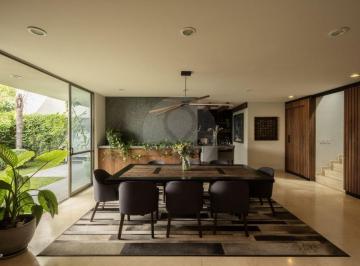Casa en condominio · 526m² · 4 Recámaras · 4 Estacionamientos · Casa en Condominio en Venta en Lomas de Tecamachalco