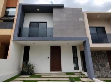 Casa de 3 habitaciones, El Marqués · Casa Trinity - Capital Sur