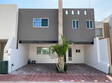 Casa · 199m² · 3 Recámaras · 2 Estacionamientos · Casa en Venta en Fraccionamiento Piamonte, León, Guanajuato