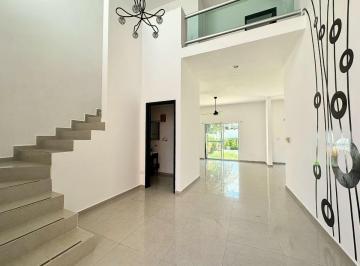 Casa de 3 habitaciones, Mérida · Casa Equipada en Venta en Merida, Yucatan en Altabrisa