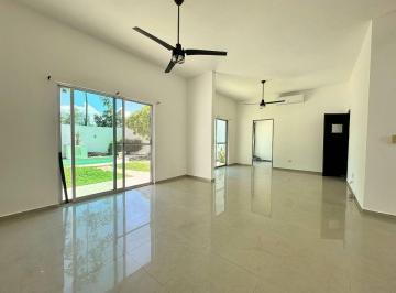 Casa de 3 habitaciones, Mérida · Casa Equipada en Venta en Merida, Yucatan en Altabrisa