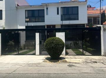 Casa · 224m² · 4 Recámaras · 2 Estacionamientos · Casa en Venta y Renta, Echegaray, 4 Recamaras