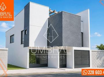 0f18f624d97adfc2cf61af02692778cac8ff4d9ec2682698031d7346e5847a8d · Casa con 4 Recámaras en Pre - Venta, Imperial de Las Ánimas, Xalapa