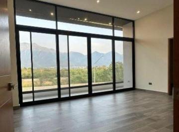 db5b3892e993f80649cada316af1a43e4da53490a6a3dc078974d5076559edd4 · Casa en Venta - Santiago