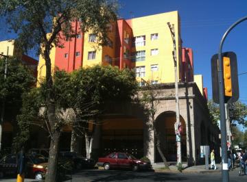 Departamento de 3 habitaciones, Cuauhtémoc · Amplio Departamento Frente a La Alameda de Santa Maria