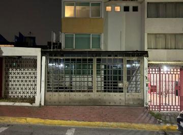 Casa de 3 habitaciones, Naucalpan de Juárez · Casa en Cerrada