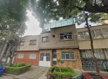 Casa de 4 habitaciones, Benito Juárez · Casa en Venta! Calle C. J. Enrique Pestalozzi, Col Narvarte Poniente, Benito Juarez. ¡Oportunidad!