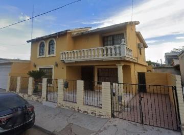 Casa de 4 habitaciones, Hermosillo · Casa en Venta en Hermosillo Junto a Blvd Luis Encinas J. E Instituto Tecnologico de Hermosillo
