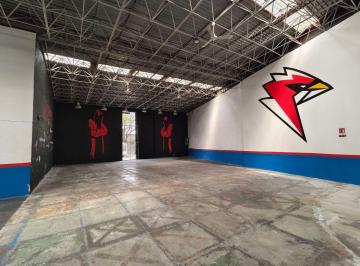 Local comercial , Naucalpan de Juárez · Local en Renta en Naucalpan de 1,300 m², con Estacionamiento Para 26 Vehículos