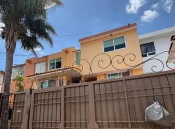 Dúplex de 2 habitaciones, Naucalpan de Juárez · Casa Dúplex en Venta en Lomas Verdes 5ª Sección, Naucalpan