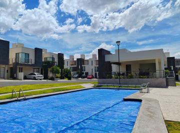 Casa de 3 habitaciones, El Marqués · Renta Casa Amueblada Residencial Parque Privada Seguridad Alberca Cerca Zona Industrial