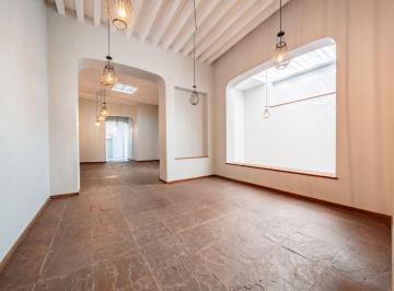 Casa de 4 habitaciones, Querétaro · Casa con Uso de Suelo Mixto en Venta en Centro Histórico Querétaro