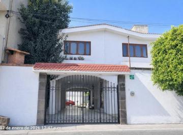 Casa uso de suelo de 3 habitaciones, León · Consultorios en Renta Zona Norte Leon Gto Jardines del Moral a 10 Min de Plaza Mayor.
