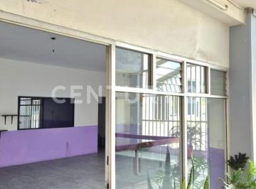 Oficina · 222m² · Renta de Local Comercial U Oficina en Planta Alta en Plaza Roma, Colima